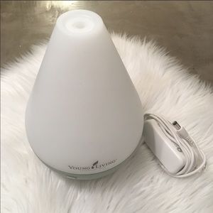 Young Living Dewdrop Diffuser